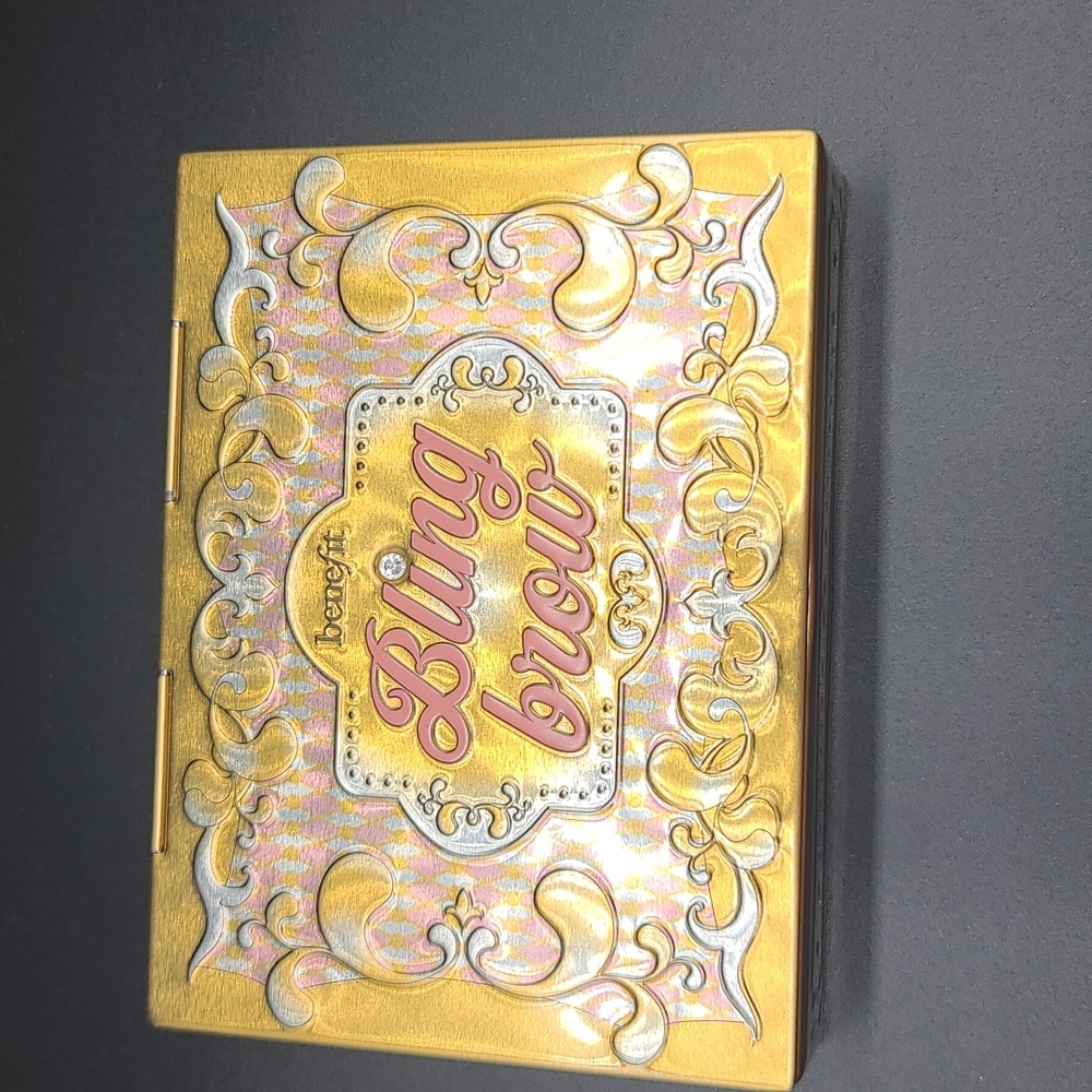 Benefit Bling Brow Tin